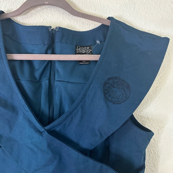 Her universe game of thrones dress medium - Picture 2 of 2